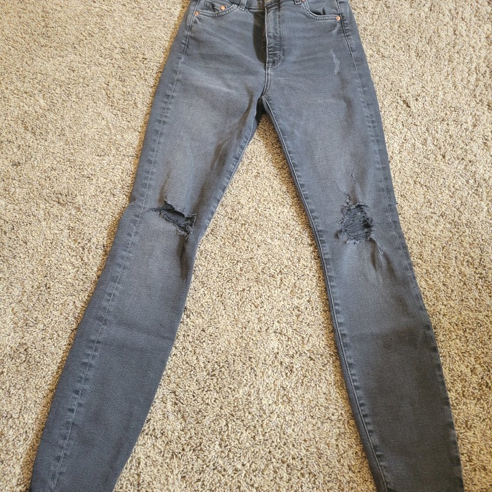 Skinny jeans